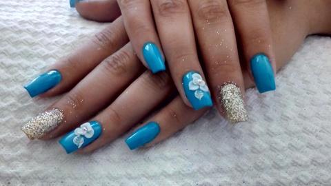 Manicure, Pedicure Y Todo en Uñas