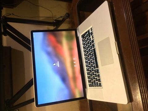macbook pro i7 pantalla 17 pulgadas 2011