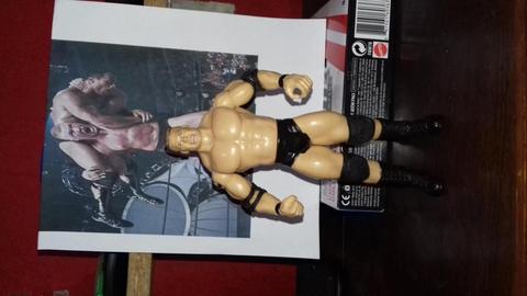 Mueco brock lesnar