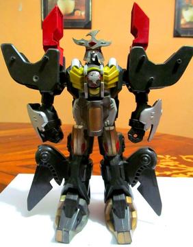 Muñeco articulable Unicron, Transformers. Compañía de Juguetes Sunco Japón. Hecho en China. Década de los 90´s