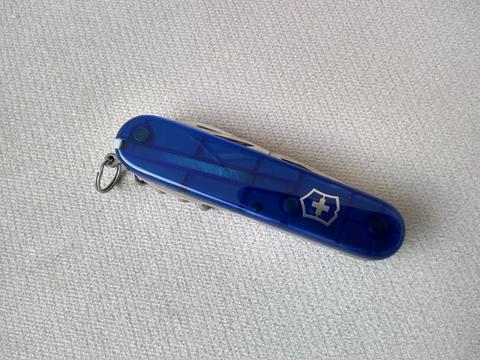 POR NAVIDAD VENDO NAVAJA SUIZA SPARTAN VICTORINOX. CUCHILLO DE BOLSILLO MULTIUSOS IDEAL NUEVO A S/90