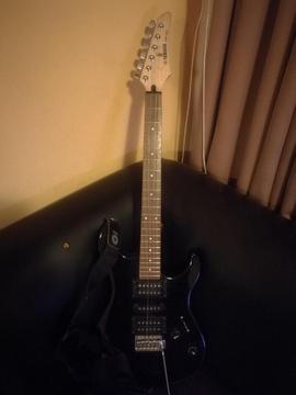 Guitarra Yamaha Erg 121 C