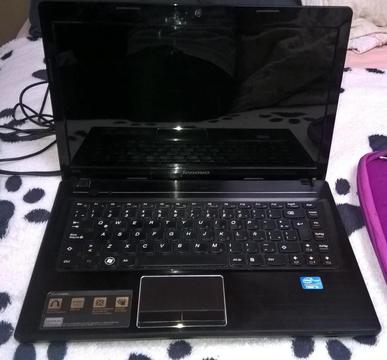 Laptop IENOVO Core i5