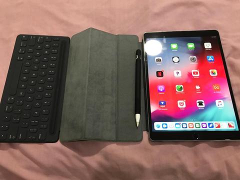 VENDO IPAD PRO 10.5 de 256 GB wifi en perfecto estado