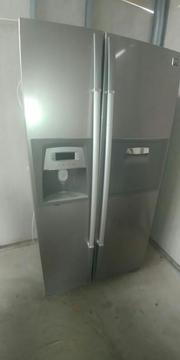 «remato Refrigerador Dos Puertas»