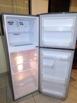 Refrigeradora LG Silver en Venta