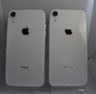 iPhone XR white 64 GB Seminuevo