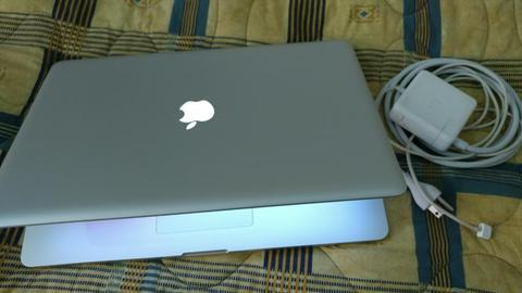 Macbook Pro Core 2 Duo 2.8ghz. 8gb Ram 17 Pulgadas