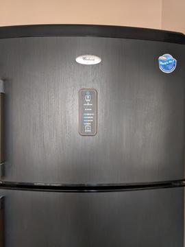 VENDO LINDA REFRIGERADORA WHIRLPOOL COLOR CARBON 100 OPERATIVA