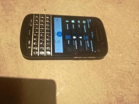 Blackberry Q10 Libre Detalle