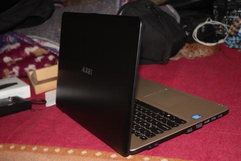 Laptop Asus X540s 500gb Bt 4.0 Celeron Usbc ultrabook,hp,dell,macbook,intel