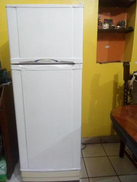 Refrigeradora Coldex