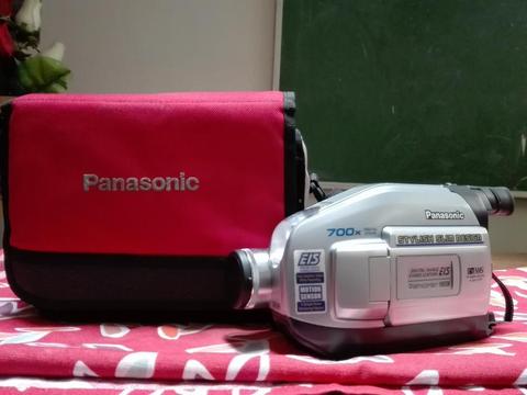 Remate Filmadora Panasonic 700x Cel: 980961511