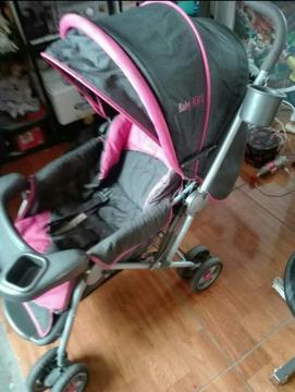 Coche Baby Kits Semi Nuevo
