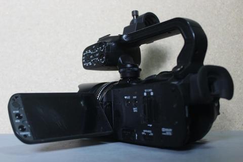 Filmadora Canon Ax10