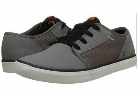 Zapatillas Volcom Talla 42.5 Nuevas