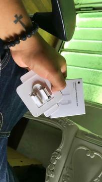 Remato Adaptador para Audifonos iPhone 7