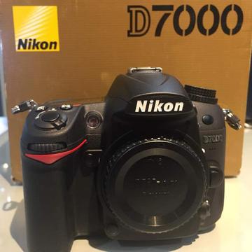 Camara Nikon D7000