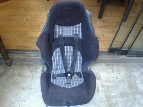 Silla de auto para niño a