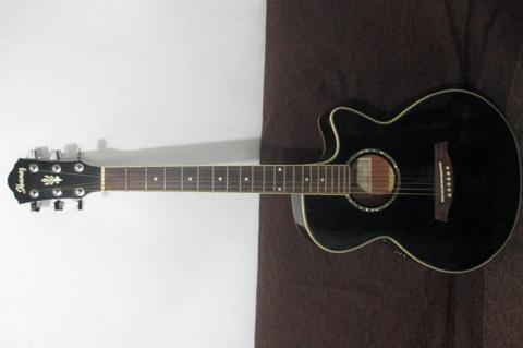 Guitarra Electroacústica IBANEZ AEG10BK con cuerdas nuevas de regalo