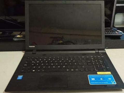 Laptop Toshiba Core i5 Quinta generacion