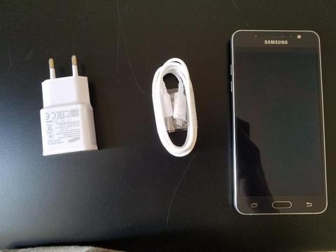 Galaxy J5 2016