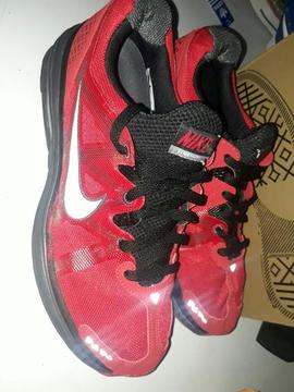 Zapatilla Nike Lunarmx Talla 45 Usado