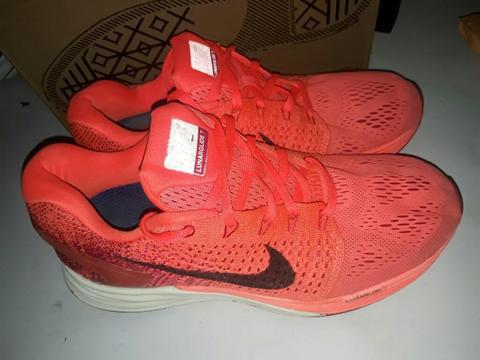 Zapatilla Nike Talla 40 Usado Lunarglide