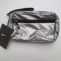 BOLSO DE MANO NIKE STUDIO KIT METALLIC PARA MUJER