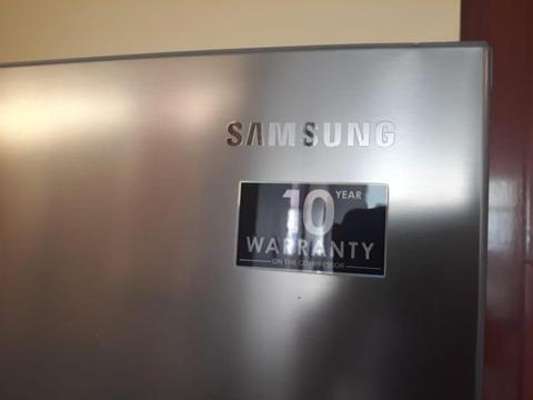 refrigeradora samsung 300 litros no frost