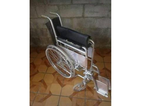 Silla de Ruedas Con Poco Uso