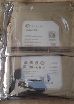 HDD Interno Seagate Barracuda 2TB Sata Plateado Nuevo
