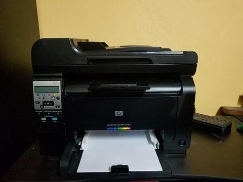 Vendo Impresora Laserjet Pro 100 M175nw