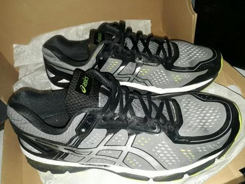 Zapatilla Asics Talla 44 Usado Gel-kayan