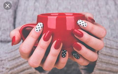 Duraderas Y Hermosas Uñas Acrilicas