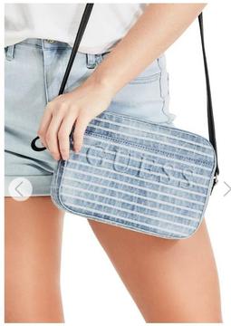 Cartera Morral de Guess Jeans