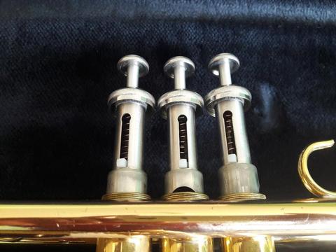 Trompeta Yamaha 2335 Japon