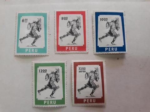 Estampillas del Peru 1977 El Chasqui