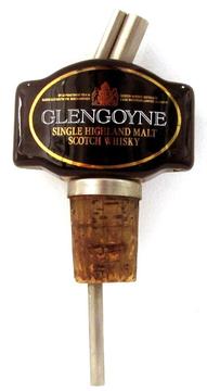 WHISKY VERTEDERO DE MARCA GLENGOYNE DE ESCOCIA LOZA Y METAL