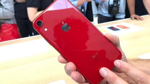 vendo mi iPhone xr 64gb color rojo (Product RED), equipo solo, libre de icloud, bateria al 100%