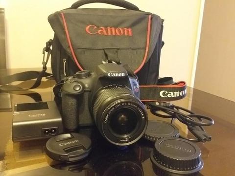 Camara Canon EOS Rebel T5 accesorios y gratis SDHC 4GB