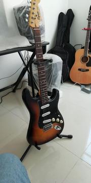 Guitarra Fender Square