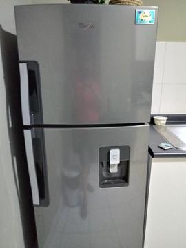 Refrigeradora Whirpool
