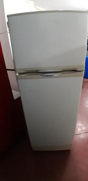 Refrigeradora Cooldex