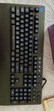 Teclado Logitech G213 Prodigy