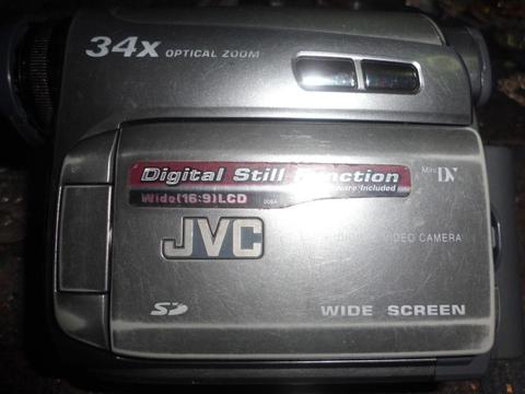 FILMADORA JVC