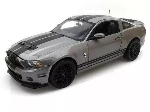 AUTO SHELBY COLLECTIBLES 1/18 FORD SHELBY GT500 2013