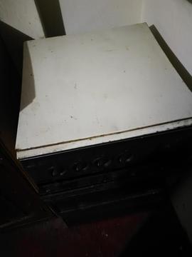 Vendo Refrigeradora Y Cocina Marca Faeda