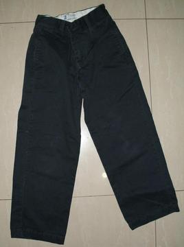 Pantalon de tela de algodon para niño marca 77KIDS talla 8 . usado