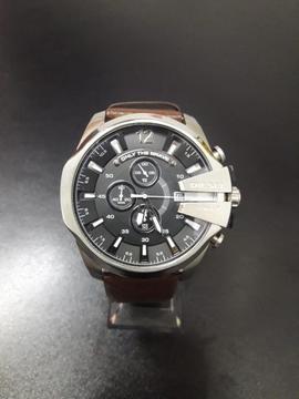 Reloj Diesel Mega Chief Nuevo Y Original